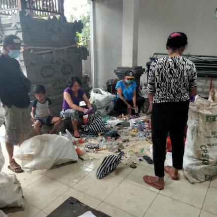 BANK SAMPAH DESA TENGKUDAK