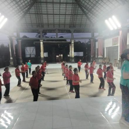 Senam Sehat Para Lansia & Pralansia